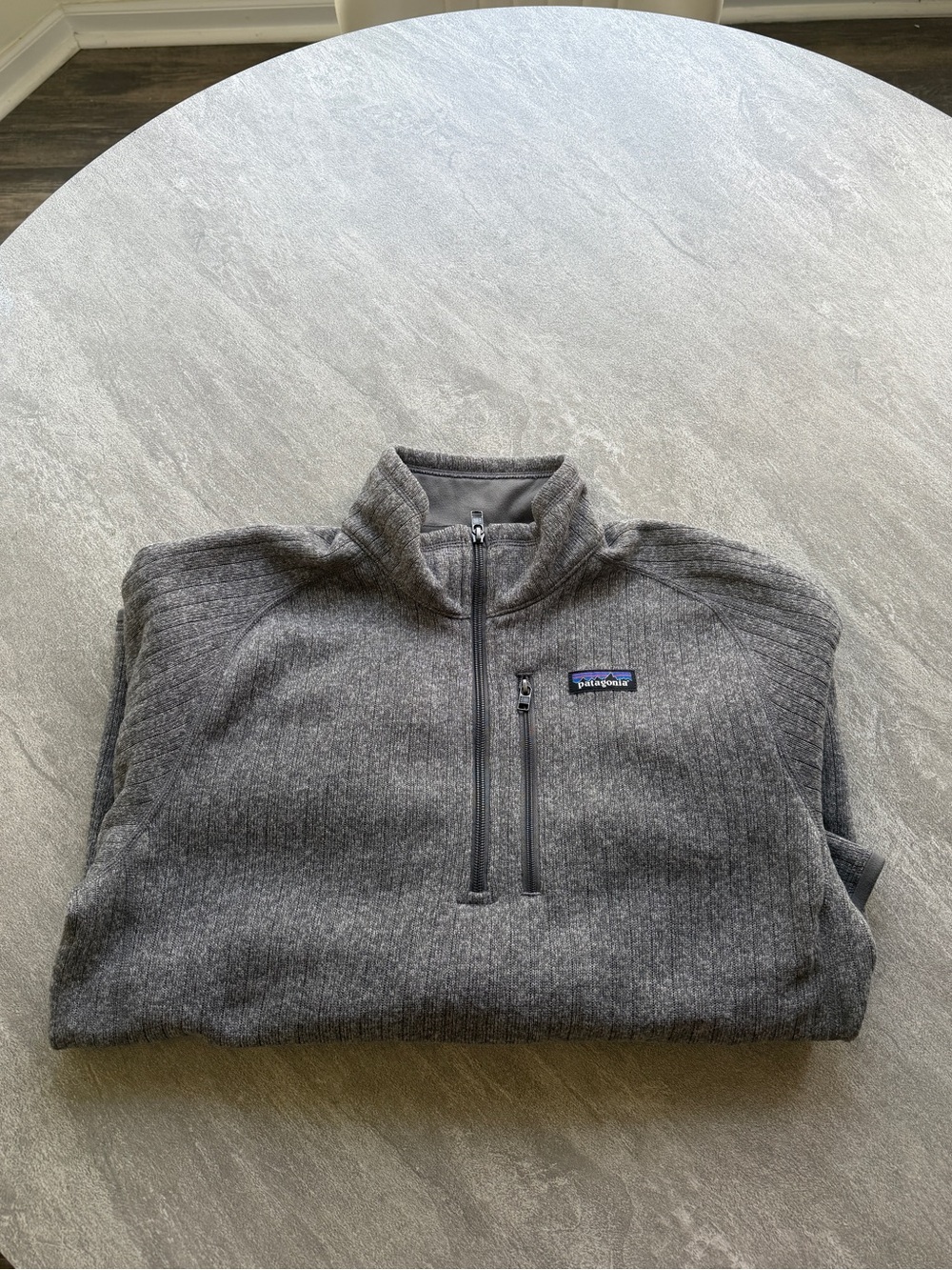 Patagonia gray quarter zip sweatshirt M
